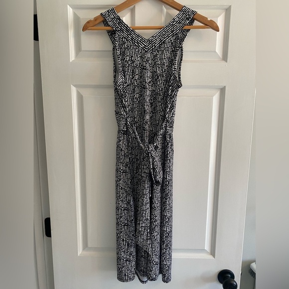 Ann Taylor Loft Black & White Criss Criss Front Dress Size 4 - Picture 5 of 7